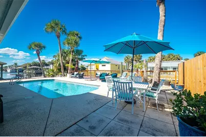 323 N 10th Street, Flagler Beach, FL 32136 - Photo 25