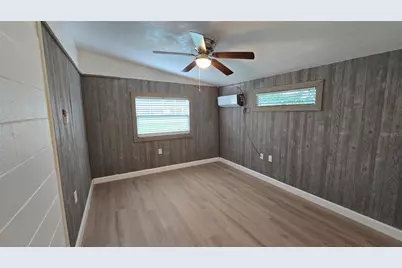 640 N Orange Avenue, Orange City, FL 32763 - Photo 9