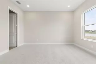 77 Del Palma Dr, Palm Coast, FL 32137 - Photo 11