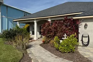 7 Deerwood St, Palm Coast, FL 32137 - Photo 5