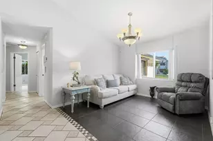 5 Cimmaron Dr, Palm Coast, FL 32137 - Photo 9