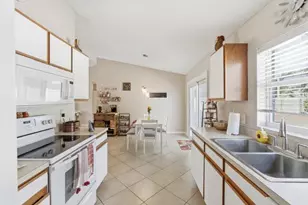 8 Rolling Fern Pl, Palm Coast, FL 32164 - Photo 27