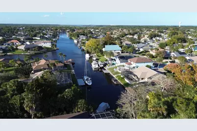 4 Crow Court, Palm Coast, FL 32137 - Photo 3