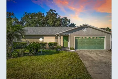 11 Clermont Court, Palm Coast, FL 32137 - Photo 1