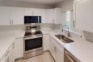 14 Wellshire Ln, Palm Coast, FL 32164 - Photo 13