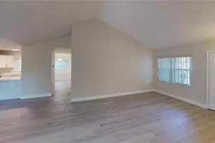 14 Wellshire Ln, Palm Coast, FL 32164 - Photo 7