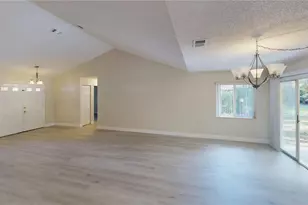 14 Wellshire Ln, Palm Coast, FL 32164 - Photo 15