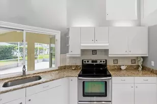 16 Woodlyn Ln, Palm Coast, FL 32164 - Photo 13