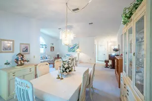 22 Whispering Pine Dr, Palm Coast, FL 32164 - Photo 13