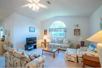 22 Whispering Pine Drive, Palm Coast, FL 32164 - Photo 11