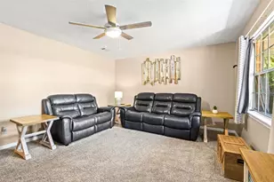 1040 Jocelin Rd, Pensacola, FL 32506 - Photo 7