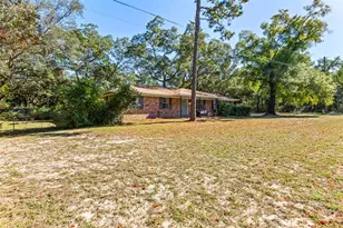 1040 Jocelin Rd, Pensacola, FL 32506 - Photo 3