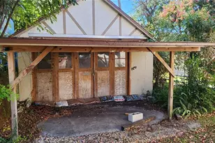 410 W Howry Ave, Deland, FL 32720 - Photo 23