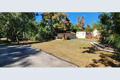 410 W Howry Avenue, Deland, FL 32720 - Photo 21
