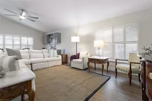 2 Gleneagles Pl, Palm Coast, FL 32137 - Photo 7