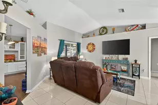 74 Fort Caroline Ln, Palm Coast, FL 32137 - Photo 5