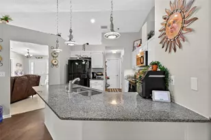 74 Fort Caroline Ln, Palm Coast, FL 32137 - Photo 11