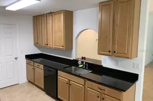 36 Renshaw Dr, Palm Coast, FL 32164 - Photo 9