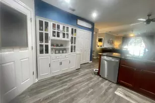 25227 Chipshot Ct, Sorrento, FL 32776 - Photo 9