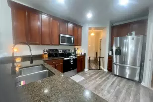 25227 Chipshot Ct, Sorrento, FL 32776 - Photo 7