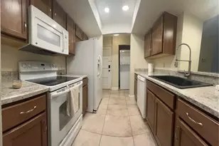 308 Palm Coast Pkwy NE, Palm Coast, FL 32137 - Photo 5