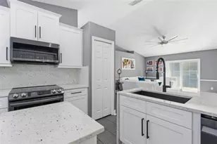 44 Radford Ln, Palm Coast, FL 32164 - Photo 15