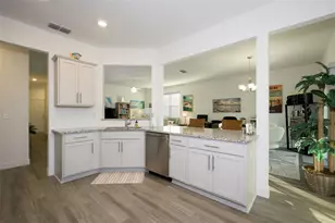 51 Royal Oak Dr, Palm Coast, FL 32164 - Photo 7