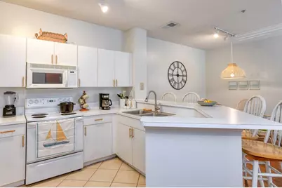 605 Fairway Drive #203, Saint Augustine, FL 32084 - Photo 5