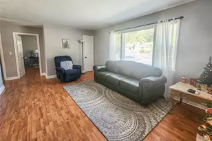 2207 Laurel St, Palatka, FL 32177 - Photo 9