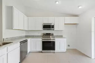 20 Buttonwood Ln, Palm Coast, FL 32137 - Photo 11