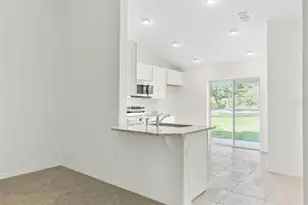 20 Buttonwood Ln, Palm Coast, FL 32137 - Photo 9