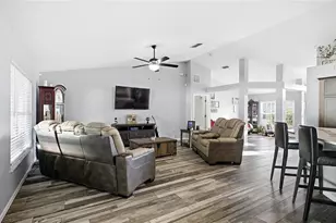 28 Biscay Ln, Palm Coast, FL 32137 - Photo 13