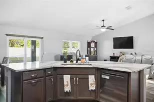 28 Biscay Ln, Palm Coast, FL 32137 - Photo 23