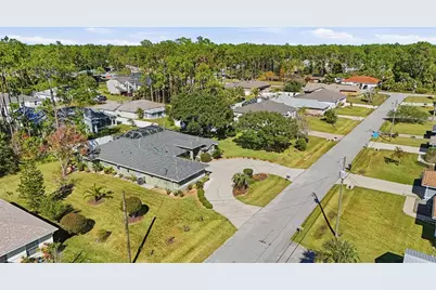 33 Poinsettia Lane, Palm Coast, FL 32164 - Photo 5