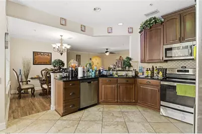 4480 Deerwood Lake Parkway #532, Jacksonville, FL 32216 - Photo 19