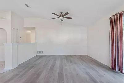 85 Bird Of Paradise Drive, Palm Coast, FL 32137 - Photo 11