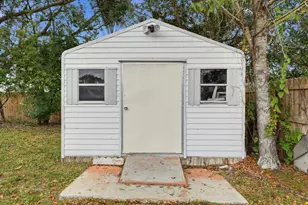 466 Leland Dr, Deltona, FL 32725 - Photo 41