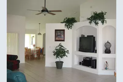 25 Prescott Lane, Palm Coast, FL 32164 - Photo 3