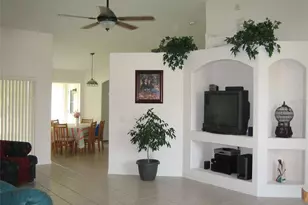 25 Prescott Ln, Palm Coast, FL 32164 - Photo 3