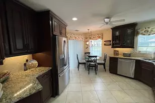 19 San Rafael Ct, Palm Coast, FL 32137 - Photo 5