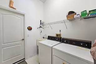 70 Burbank Dr, Palm Coast, FL 32137 - Photo 35