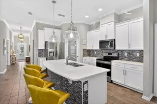 140 Crepe Myrtle Ct, Palm Coast, FL 32164 - Photo 9