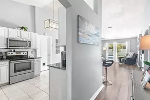 8 Lamar Ln, Palm Coast, FL 32137 - Photo 9