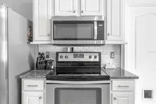 8 Lamar Ln, Palm Coast, FL 32137 - Photo 5