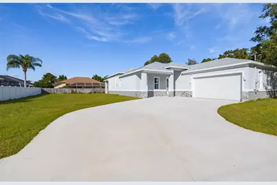 9 Watkins Place, Palm Coast, FL 32164 - Photo 1