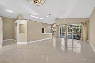 37 Bay Pointe Dr, Ormond Beach, FL 32174 - Photo 11