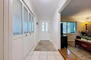 37224 Price Dr, Zephyrhills, FL 33541 - Photo 5