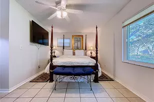 37224 Price Dr, Zephyrhills, FL 33541 - Photo 29