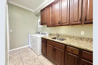 10726 Cetrella Drive, Fort Myers, FL 33913 - Photo 33