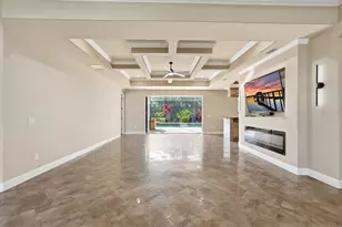 33 N Riverwalk Dr, Palm Coast, FL 32137 - Photo 9